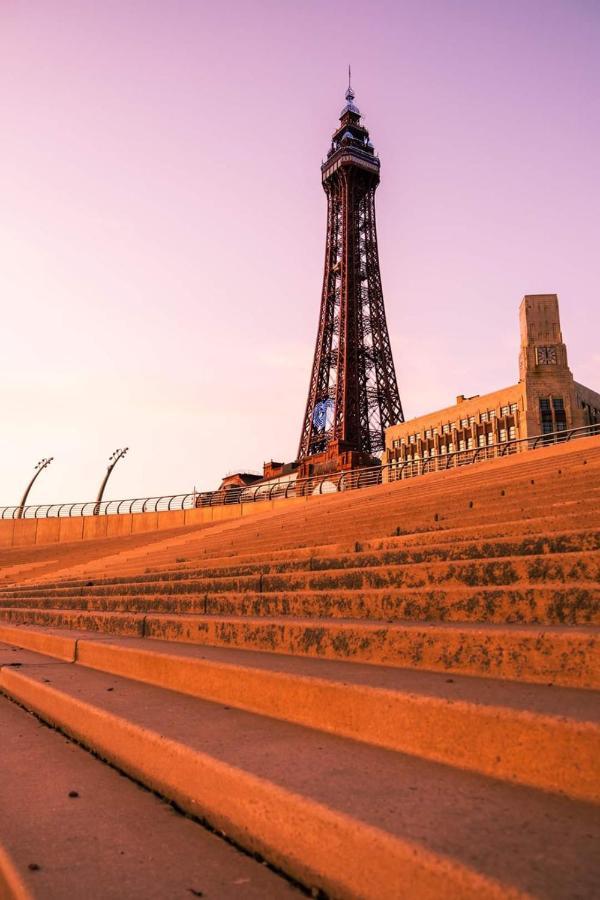 Foxhall Village Guest House Blackpool Ngoại thất bức ảnh