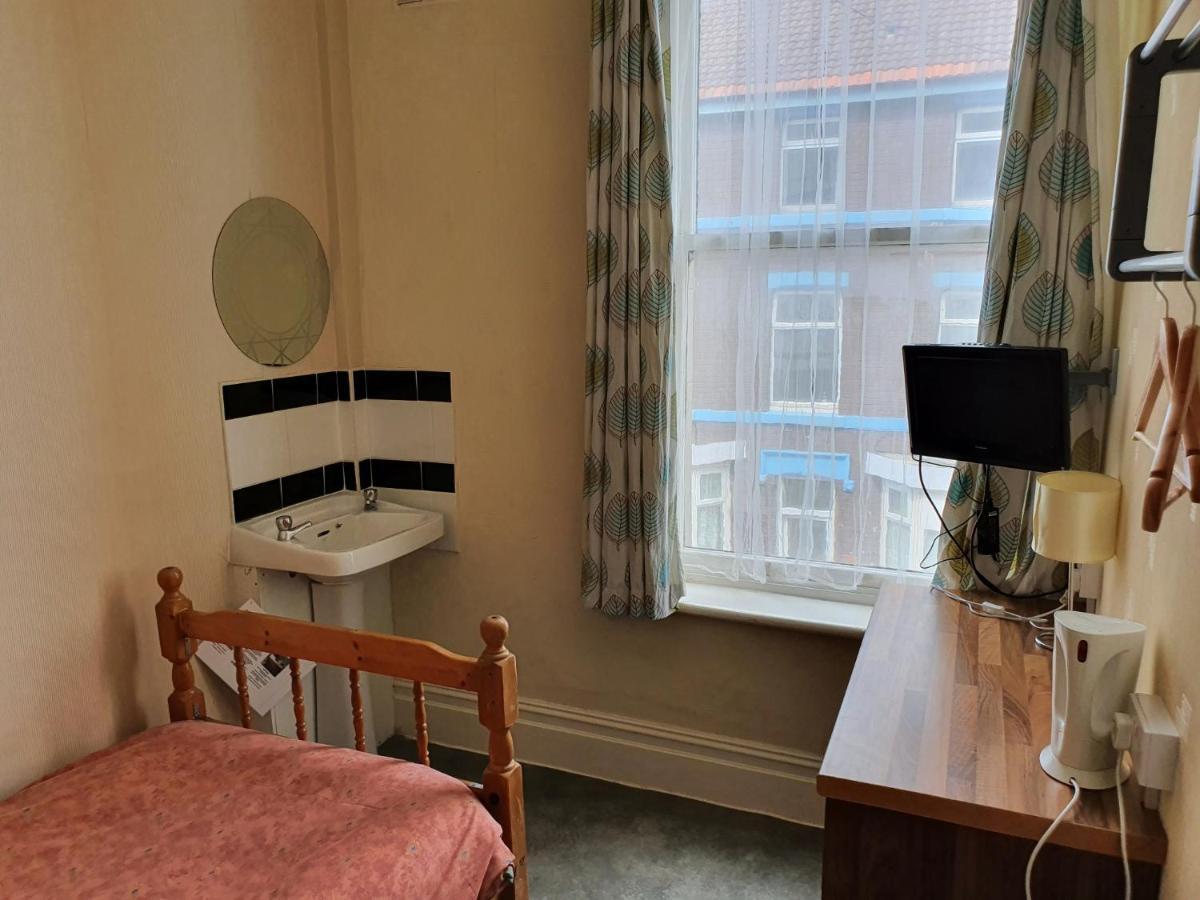 Foxhall Village Guest House Blackpool Ngoại thất bức ảnh
