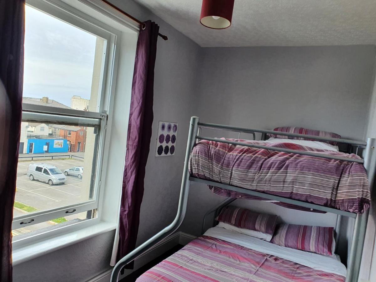 Foxhall Village Guest House Blackpool Ngoại thất bức ảnh