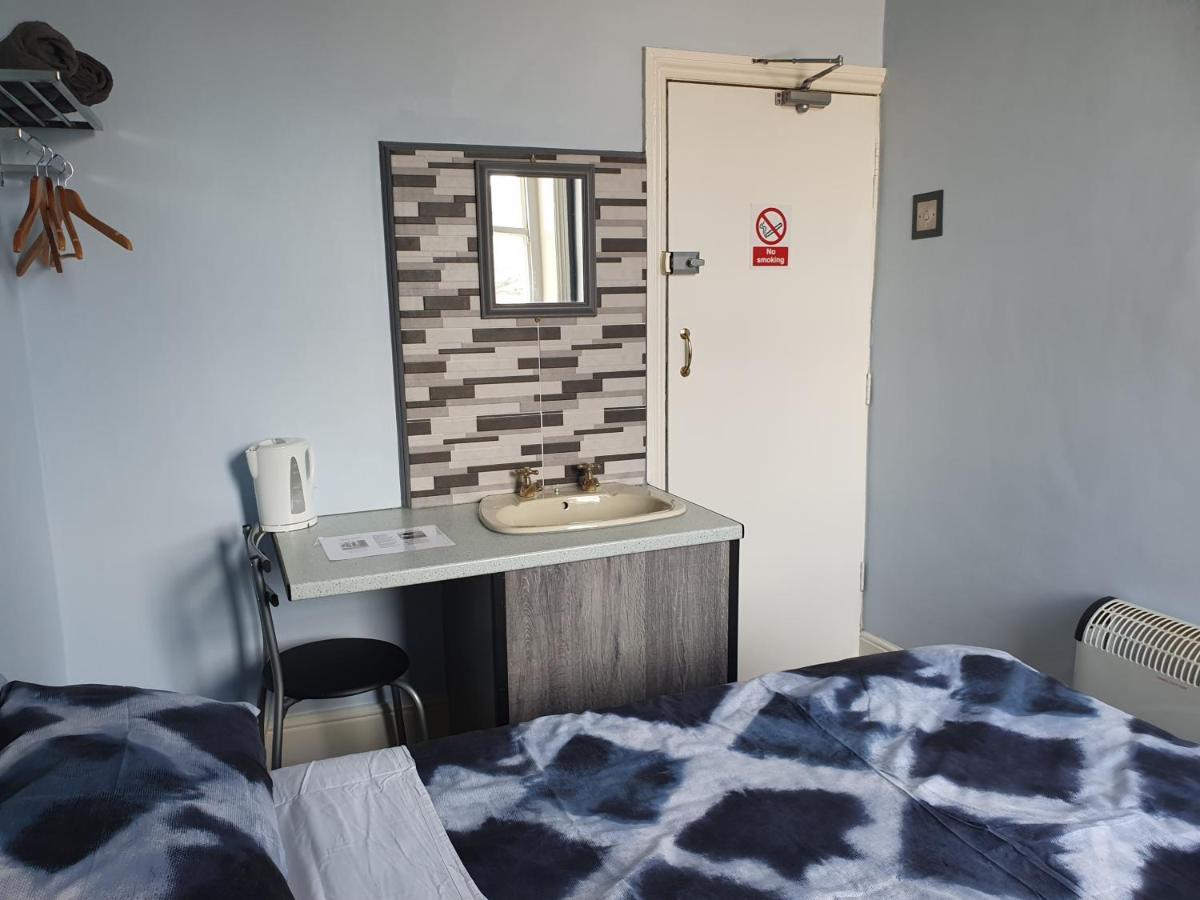 Foxhall Village Guest House Blackpool Ngoại thất bức ảnh