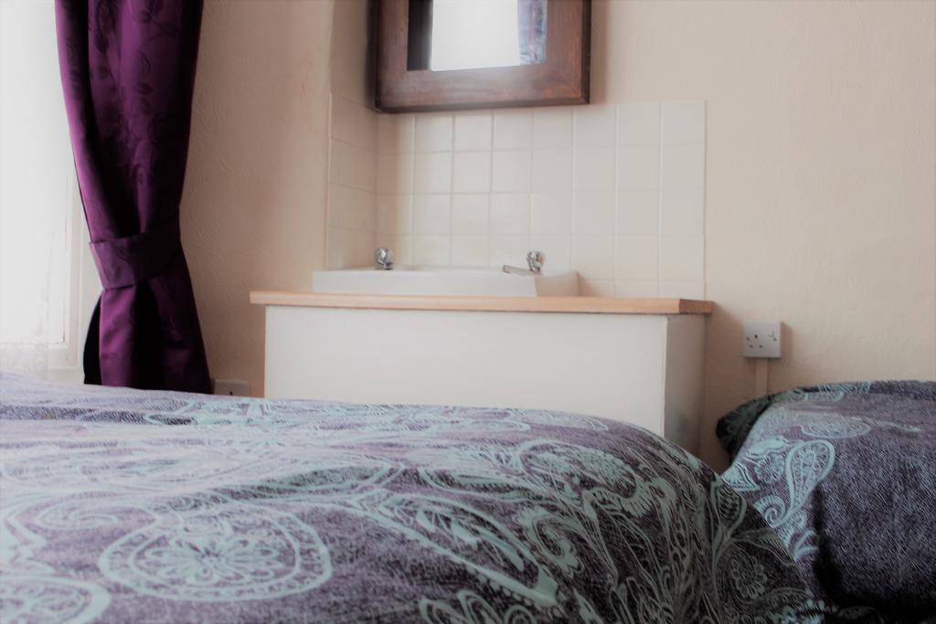 Foxhall Village Guest House Blackpool Ngoại thất bức ảnh