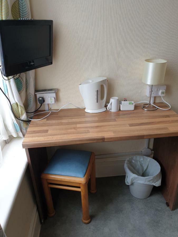 Foxhall Village Guest House Blackpool Ngoại thất bức ảnh
