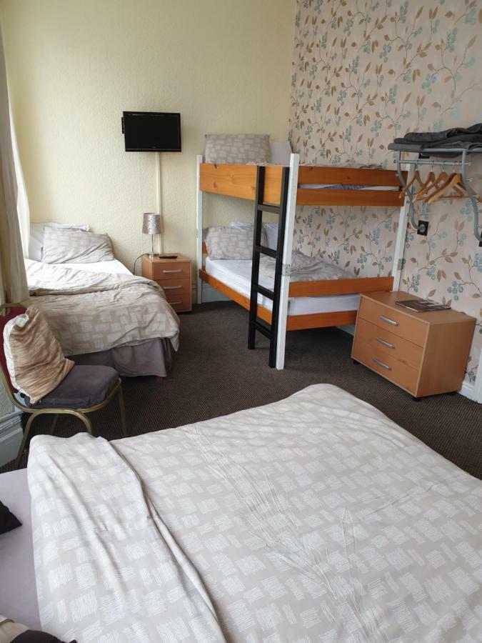 Foxhall Village Guest House Blackpool Ngoại thất bức ảnh