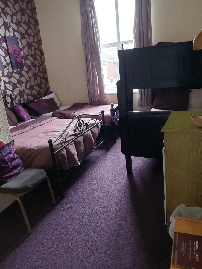 Foxhall Village Guest House Blackpool Ngoại thất bức ảnh